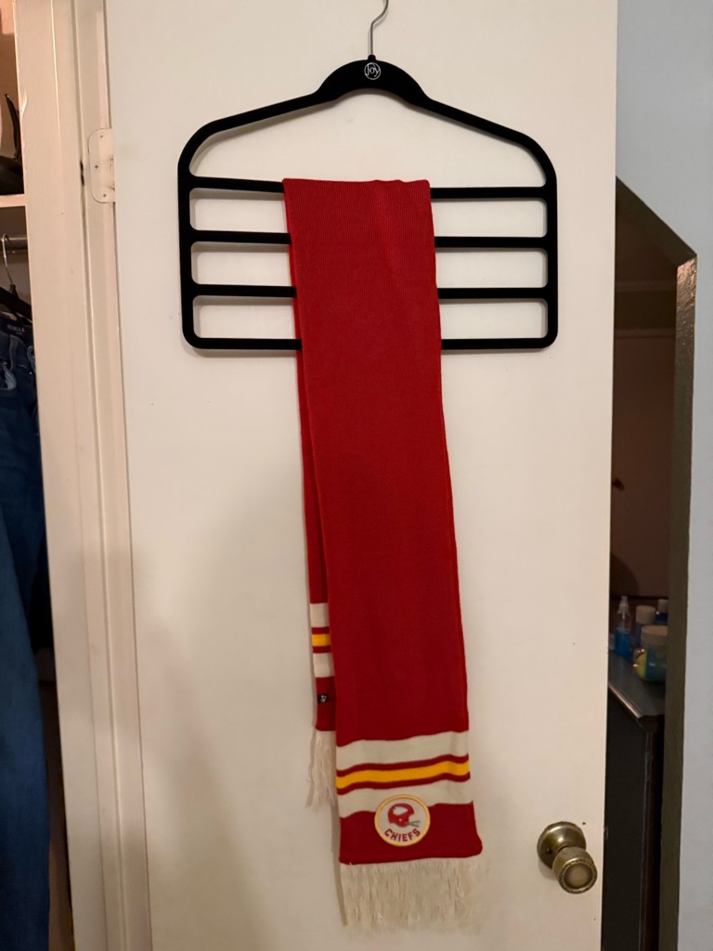 Hallmark chiefs scarf